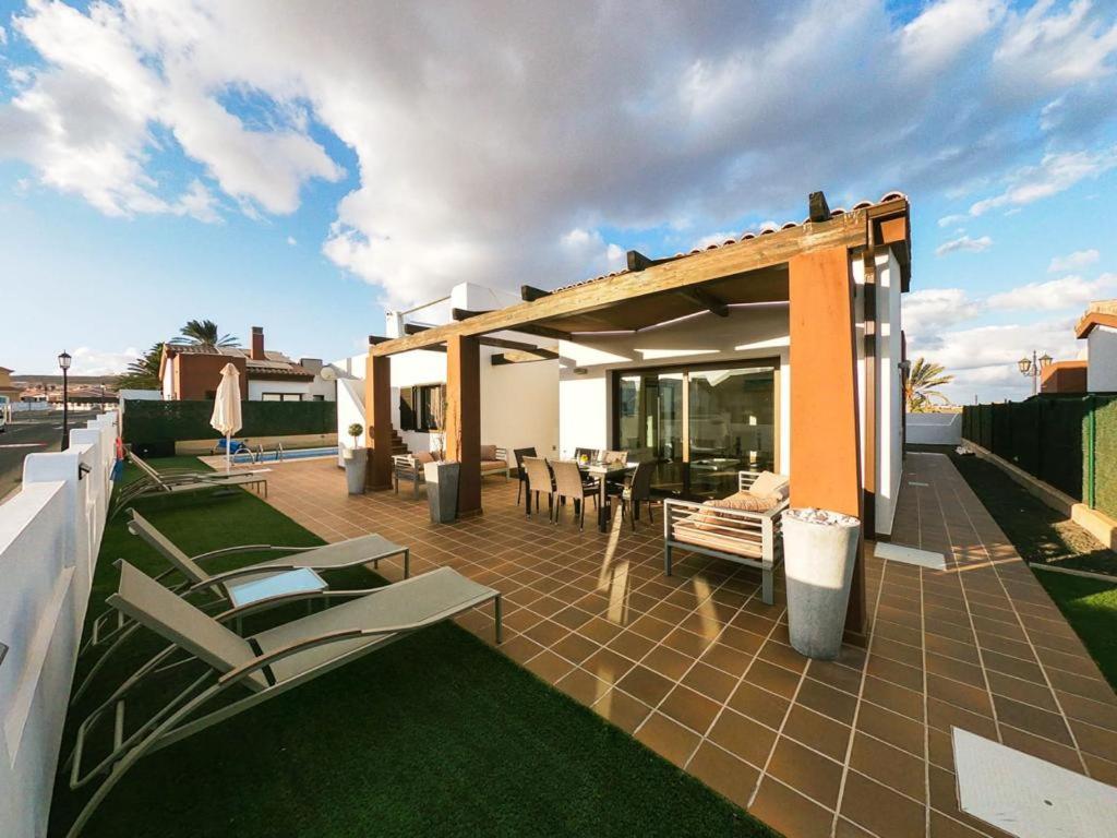 Villa James Caleta de Fuste Extérieur photo